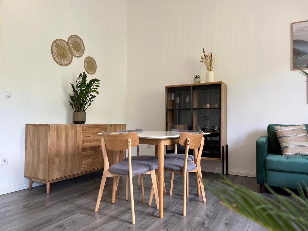 Appartamento Direkter Moselblick I Altbau I 4 Personen I Terrasse Sankt Aldegund Esterno foto